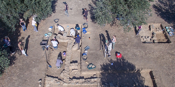 Poros kalaureia excavations 2016