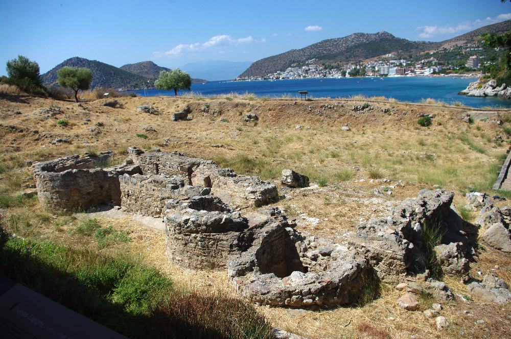 Fig. 6: Det romerska badet, bygd över den tidigare Lågstaden..